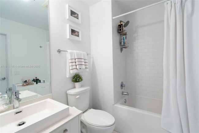 Building Photo - 151 SE 1st St