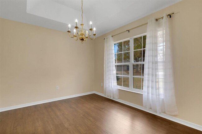 Building Photo - 654 Lake Clark Pl