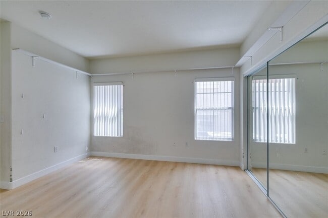 Building Photo - 9303 Gilcrease Ave