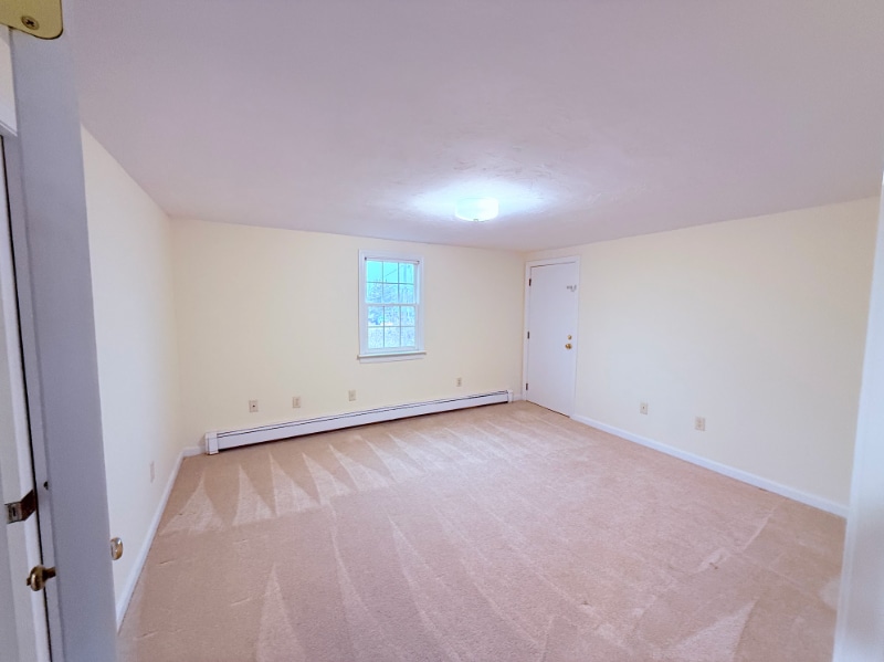 Building Photo - 78 Center St