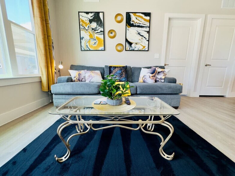 Building Photo - 12208 Tech Ridge Blvd