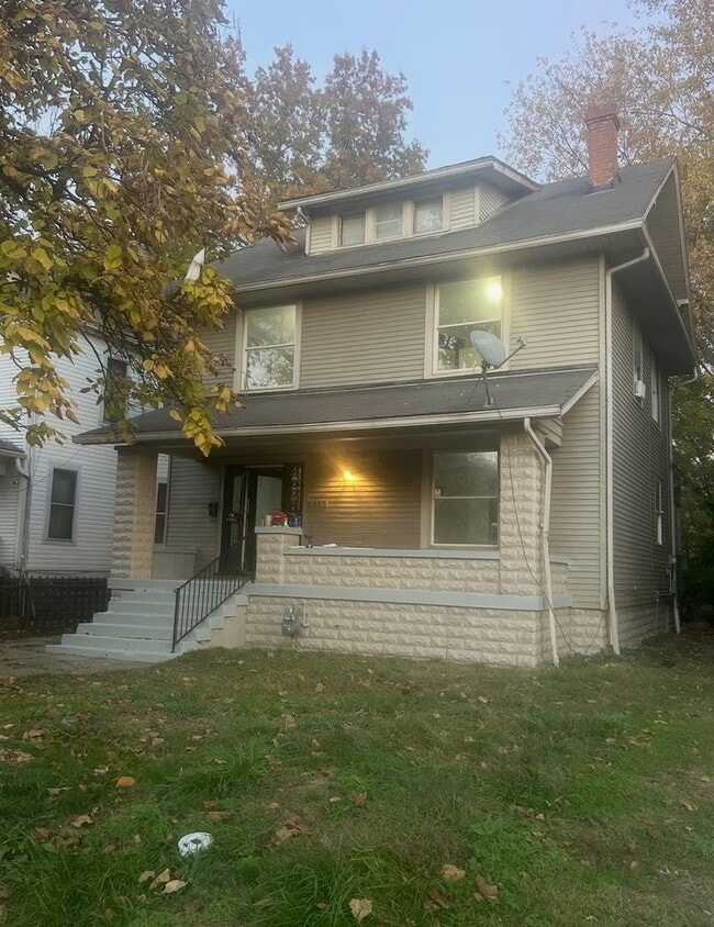 Building Photo - Beautifully renovated 4 bedroom house!