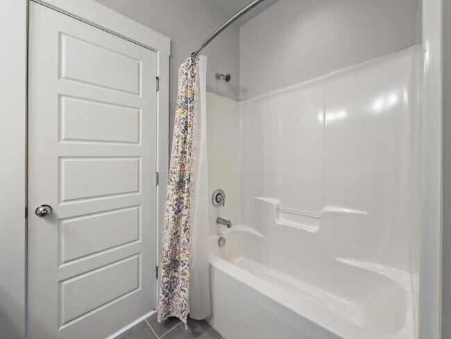 Building Photo - 1912 Split Rail Pl