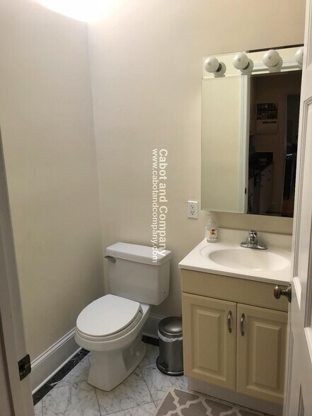 Building Photo - 76 Commonwealth Ave