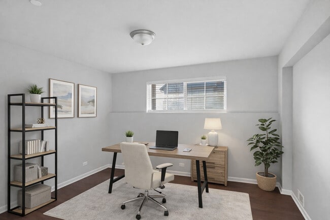 Building Photo - 478 Woodmoor Dr