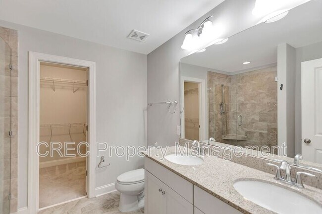 Building Photo - 1190 Triple Crown Ct