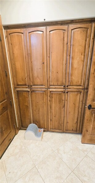 Building Photo - 10750 Union St