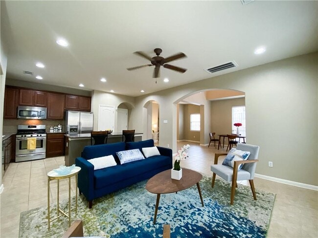 Building Photo - 11400 W Parmer Ln