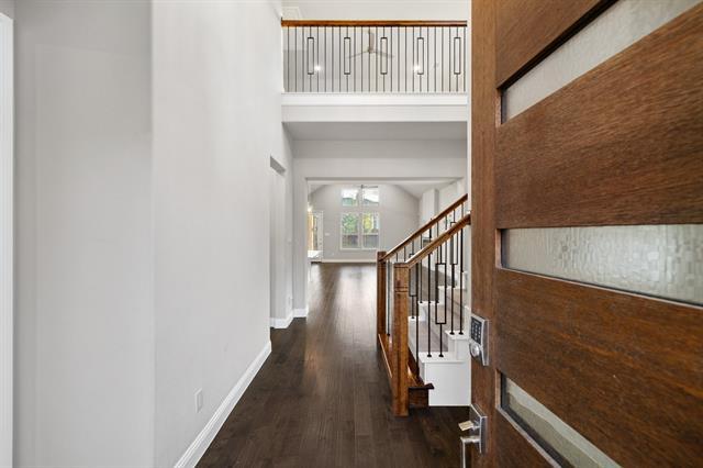 Building Photo - 13313 Rembrandt Dr