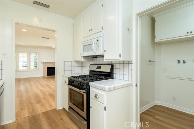 Building Photo - 3461 Angelus Ave