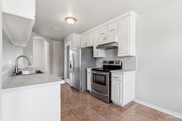 Building Photo - 18 Santa Lucia Dr