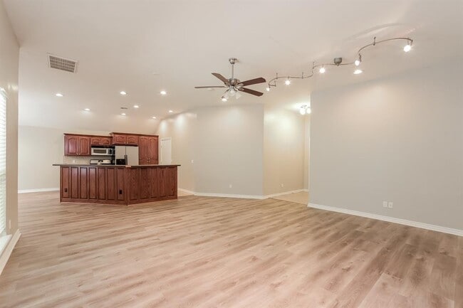 Building Photo - 4517 Katie Ridge Dr