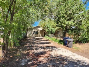 Building Photo - AVAILABLE SOON! 3-Bed 2-Bath Home in Sunny...