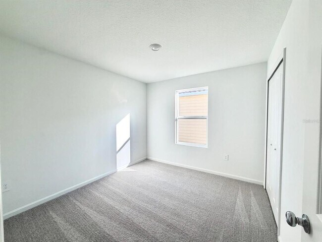 Building Photo - 2134 Chris Dr