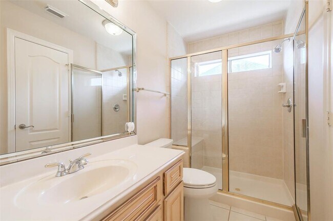 Building Photo - 12411 Santiago Cove Ln