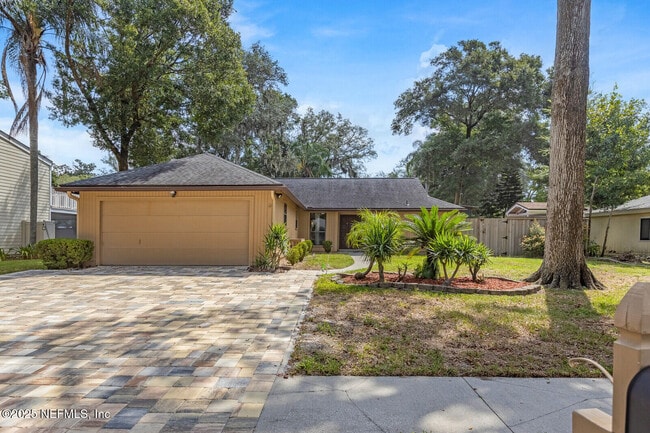 Building Photo - 4765 Marsh Hammock Dr W