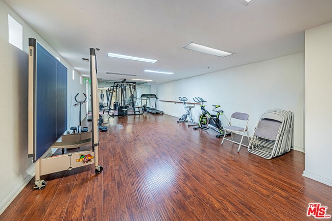 Building Photo - 326 Westminster Ave