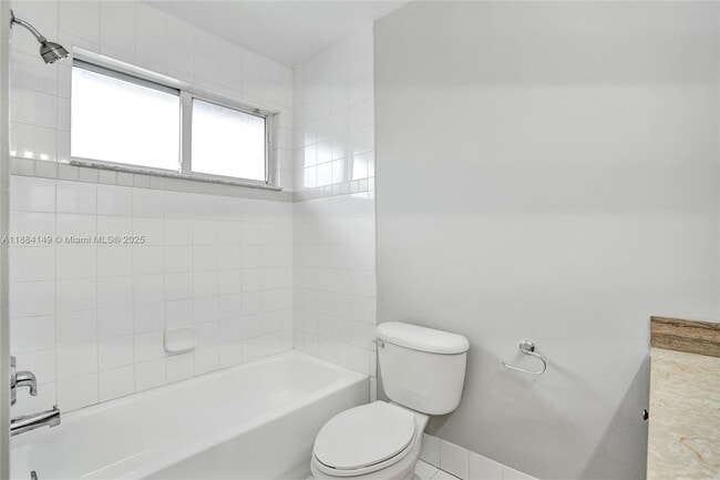 Building Photo - 5441 SW 41st St