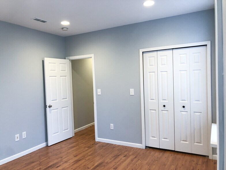 Bedroom 1 - 237 W 8th St