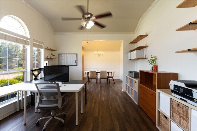 Building Photo - 343 Montana Trail