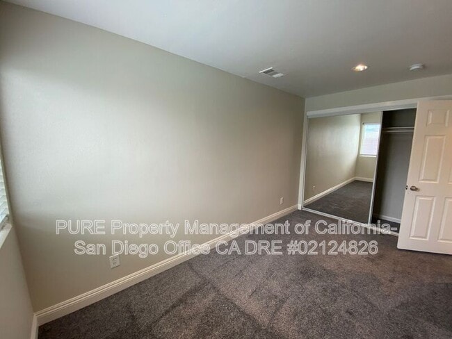 Building Photo - 3924 Glading Dr