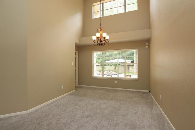 Building Photo - 47 E Greywing Cir