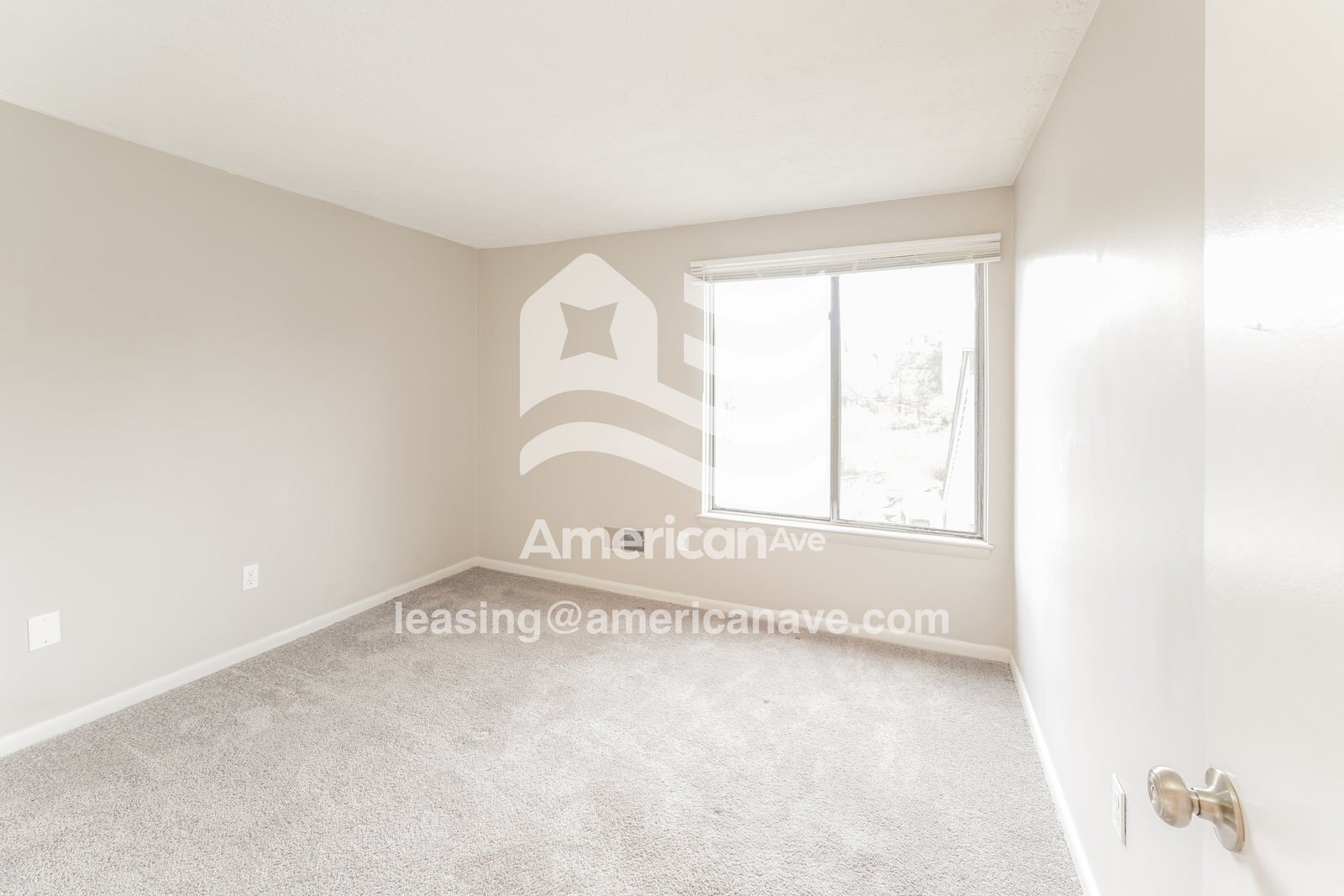 Building Photo - 30 Tilegate Glen