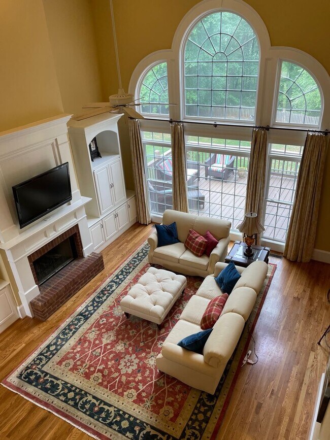 Building Photo - Beautiful Oconee County Home in Old Waverly