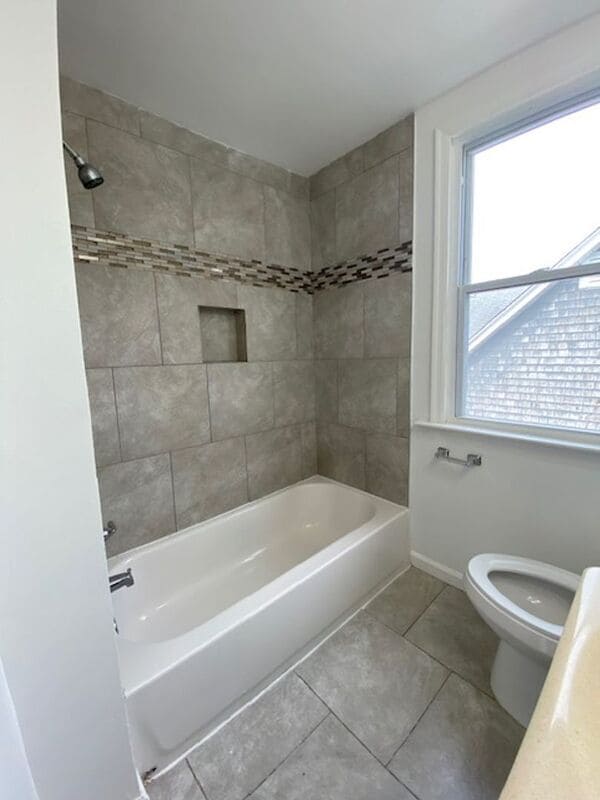 Building Photo - 3108 Glendale Ave