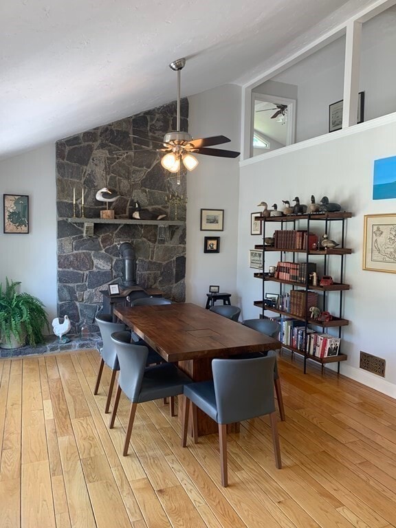 Building Photo - 3 Carpenter Rd