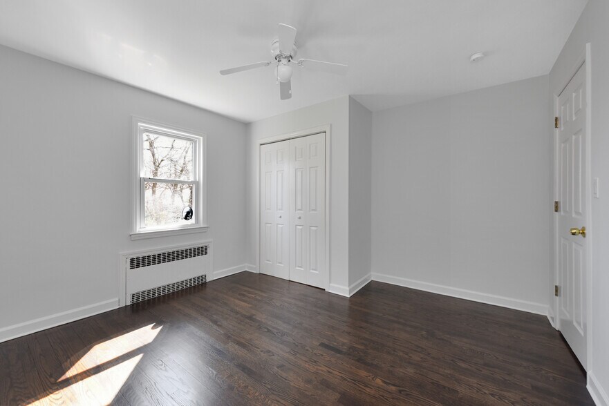 Building Photo - 6 Dunes Ln