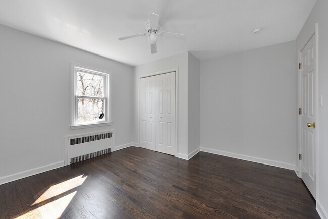 Building Photo - 6 Dunes Ln