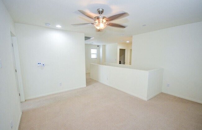 Building Photo - 3 bedroom House with a loft and solar panels