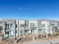 Building Photo - 10511 Blossoming Hls Wy