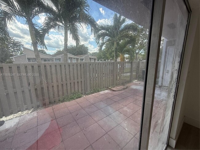 Building Photo - 15749 Woodgate Ct