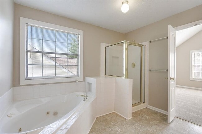Building Photo - 312 Eagle Way