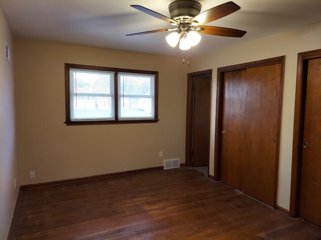 Building Photo - 4556 Apple Orchard Ln