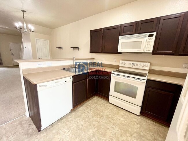 Building Photo - 2575 Shannara Grove