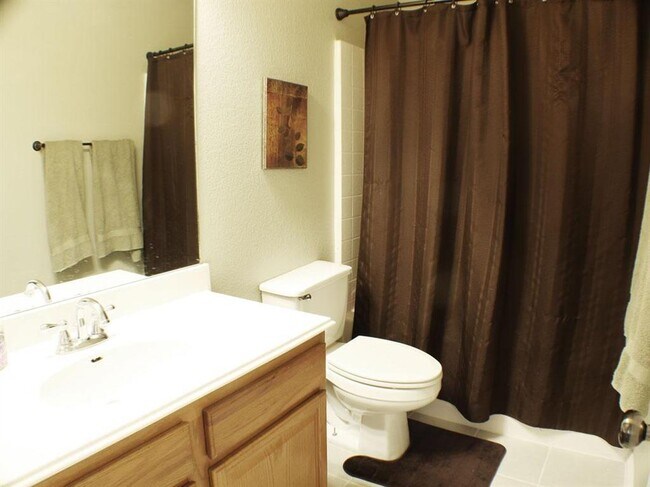 Building Photo - 930 Satellite View