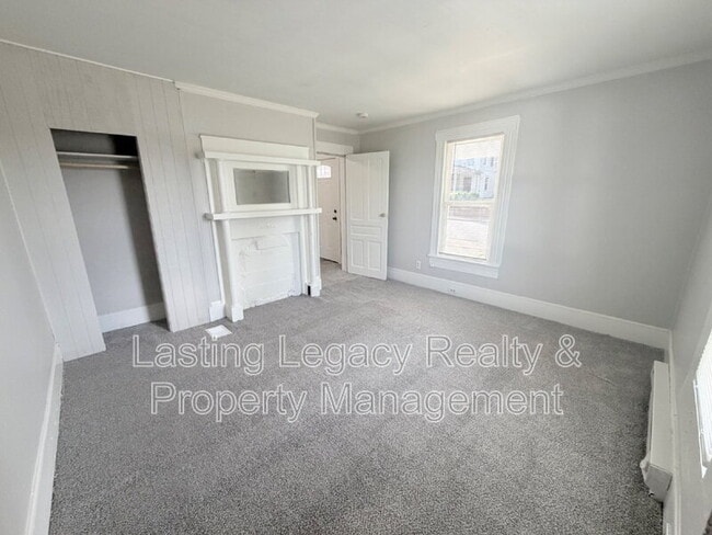 Building Photo - 212 N Laura Wall Blvd