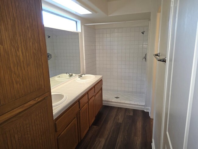 Building Photo - 459 E Pebble Beach Dr