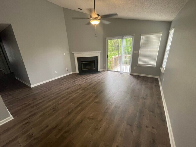 Building Photo - 5326 St Ives Ln