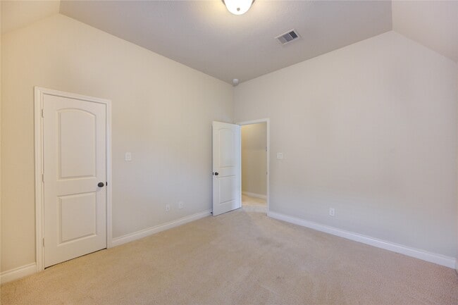 Building Photo - 6730 Sotoria Ln