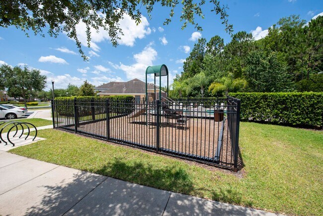 Building Photo - Nice 3/2.5 Townhouse with Garage in Lake N...