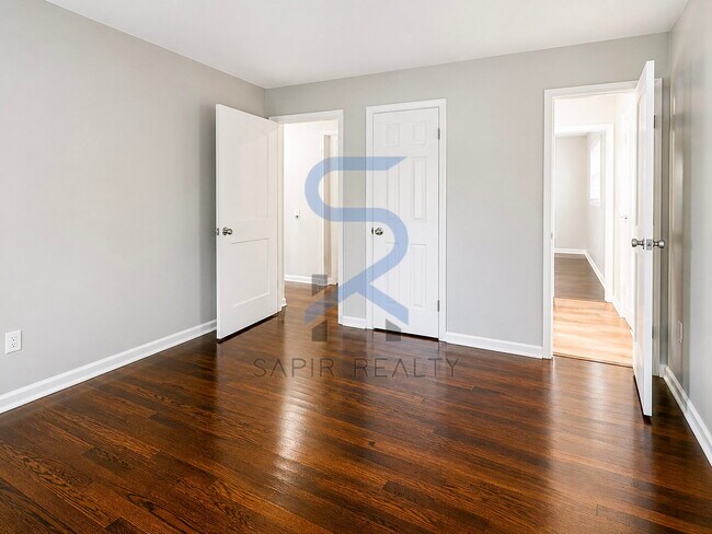 Building Photo - Convenient Eastside Living – 4BR in Decatur 30032
