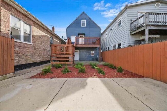 Building Photo - 4316 W 31st St