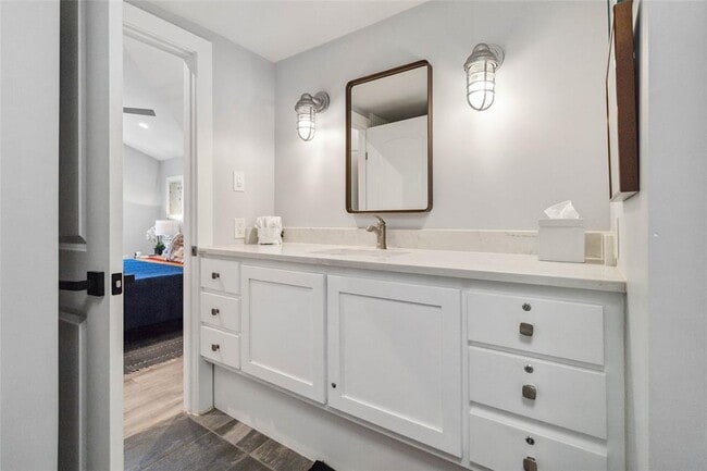 Building Photo - 1403 Minnie Dr