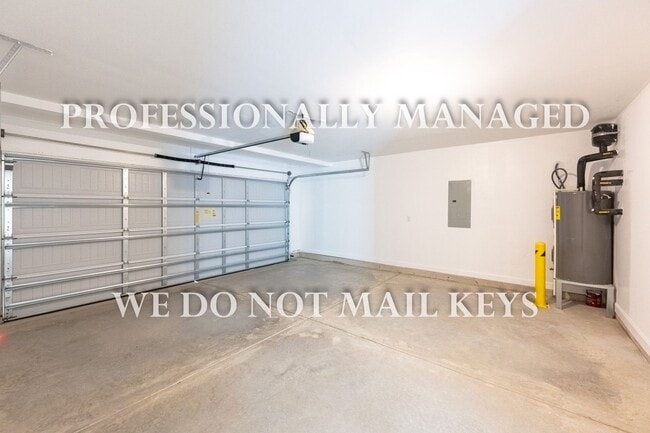 Building Photo - 7009 Peppermill Way