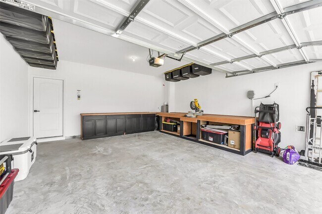 Building Photo - 14816 Crimson Peak Ln