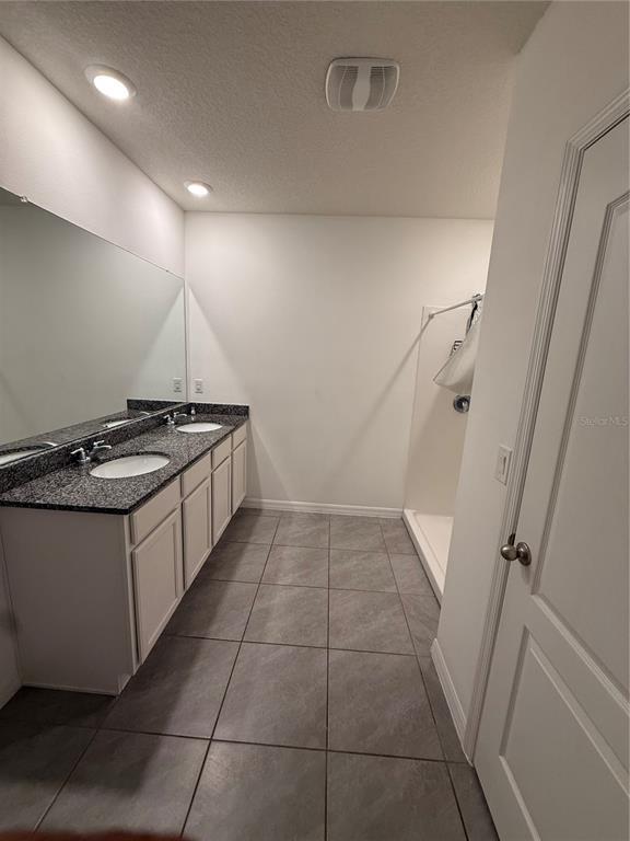 Building Photo - 1731 Setter Ave